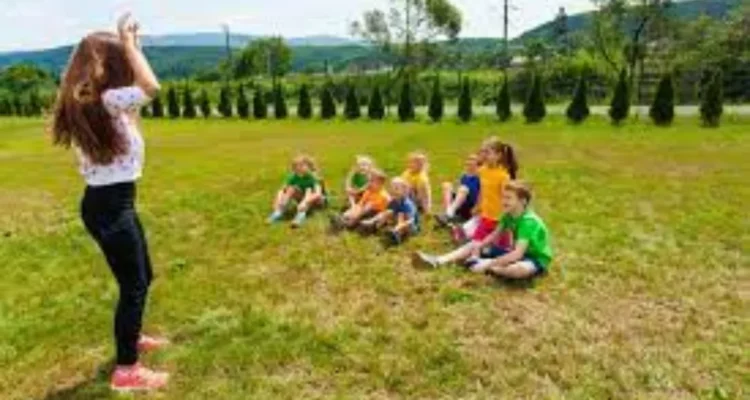 Camp games for small groups - Camping Charades